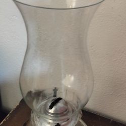 1950--1960--Crystal Vase Brand New Lamp