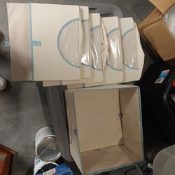 Foldable storage bins