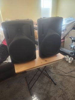 Behringer powered loudspeakers