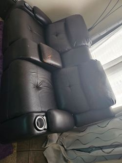 Black Faux-Leather Double Recliner Loveseat – Separates for Moving – $100