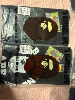 BAPE A Bathing Ape T-Shirt Size M Black (x2)