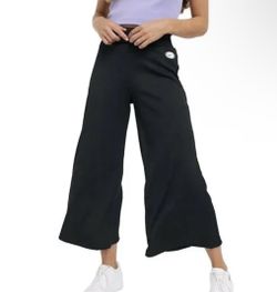 Nike Loose Fit Pants