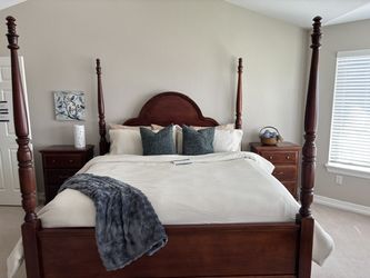 5 piece cherry wood bedroom set