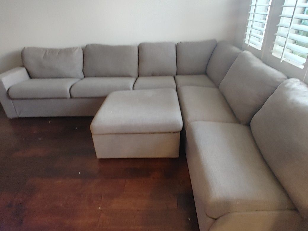 Modular Couches