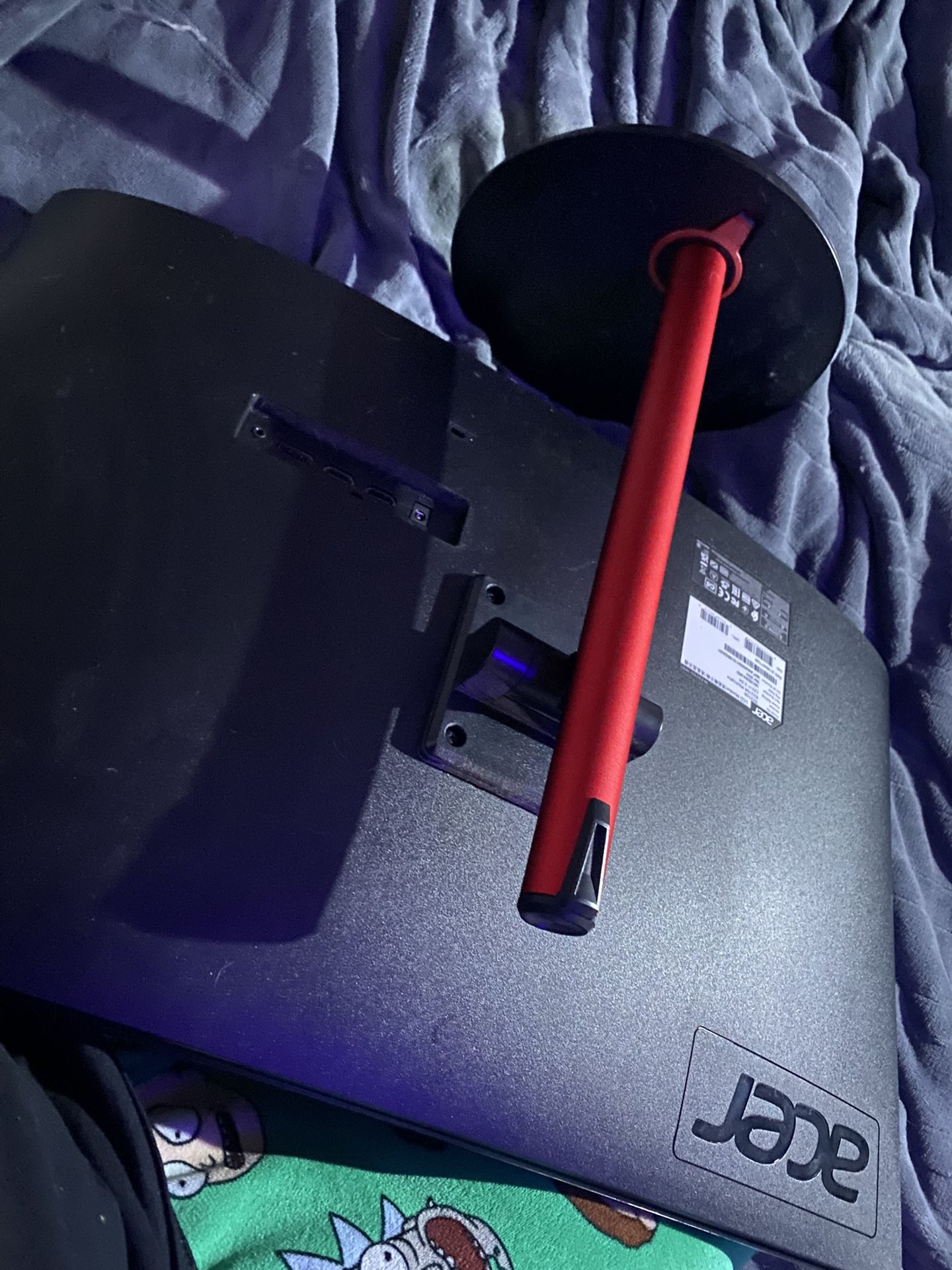 27 inch curved monitor 90$