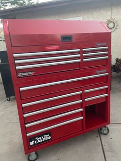 Big Husky toolbox no keys