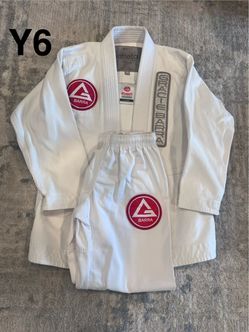 Gracie Barra Gis 100.00 each