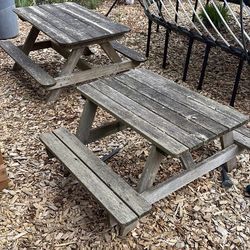 Kids picnic tables