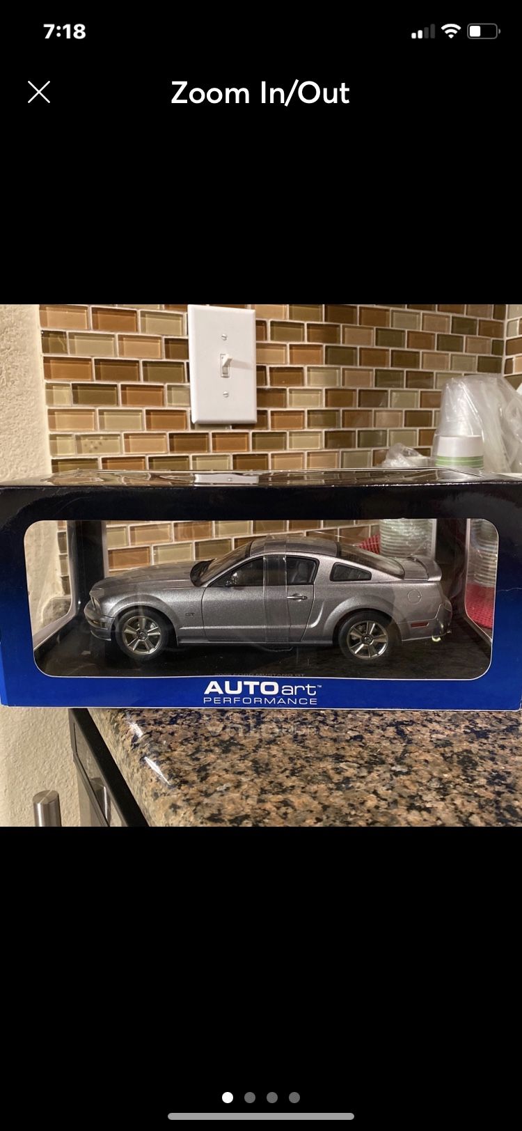 1:18 2005 Ford Mustang GT