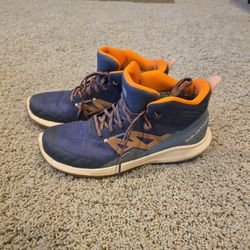 Salomon Gortex 9.5 Men's Hiking Boots / Shoes