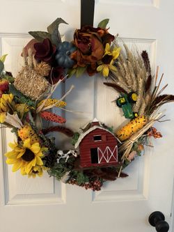 Farmhouse Wreath Barn with Wheat Stems, Corn  Husk,Sunflowers