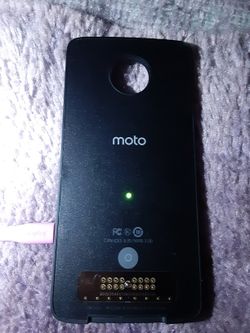 Moto Insta-Share Projector