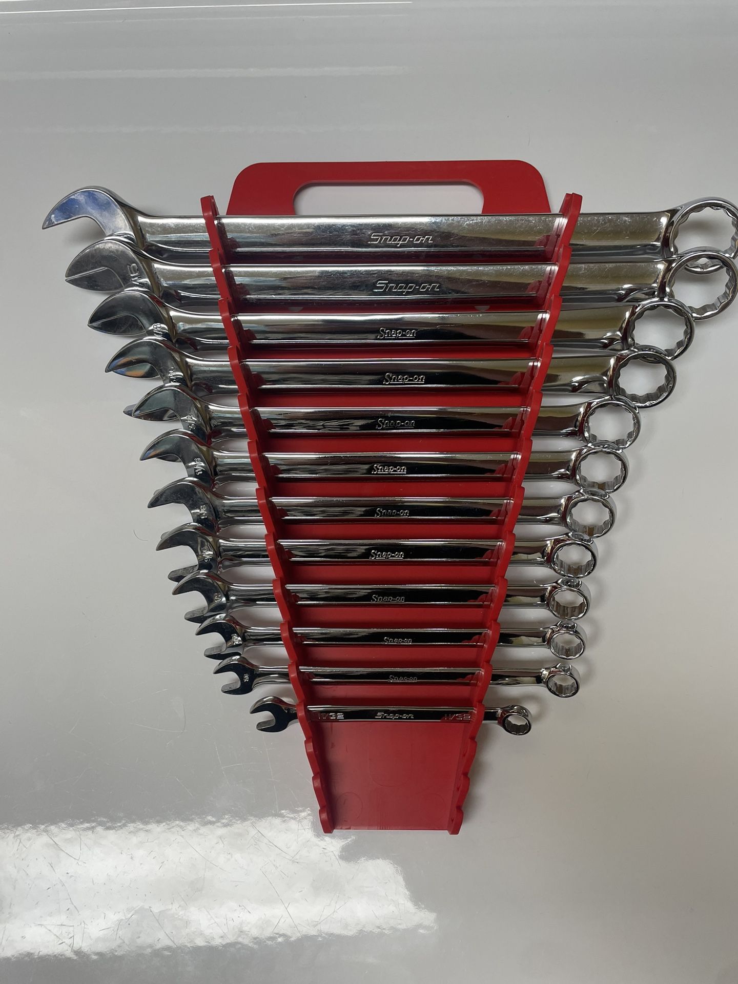 Snap-On Tools 12 Piece Combination Wrench Set SAE