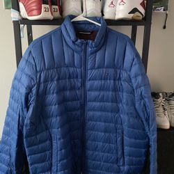 Tommy Hilfiger Jacket price is negotiable !!