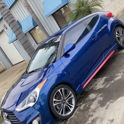 2016 Hyundai Veloster