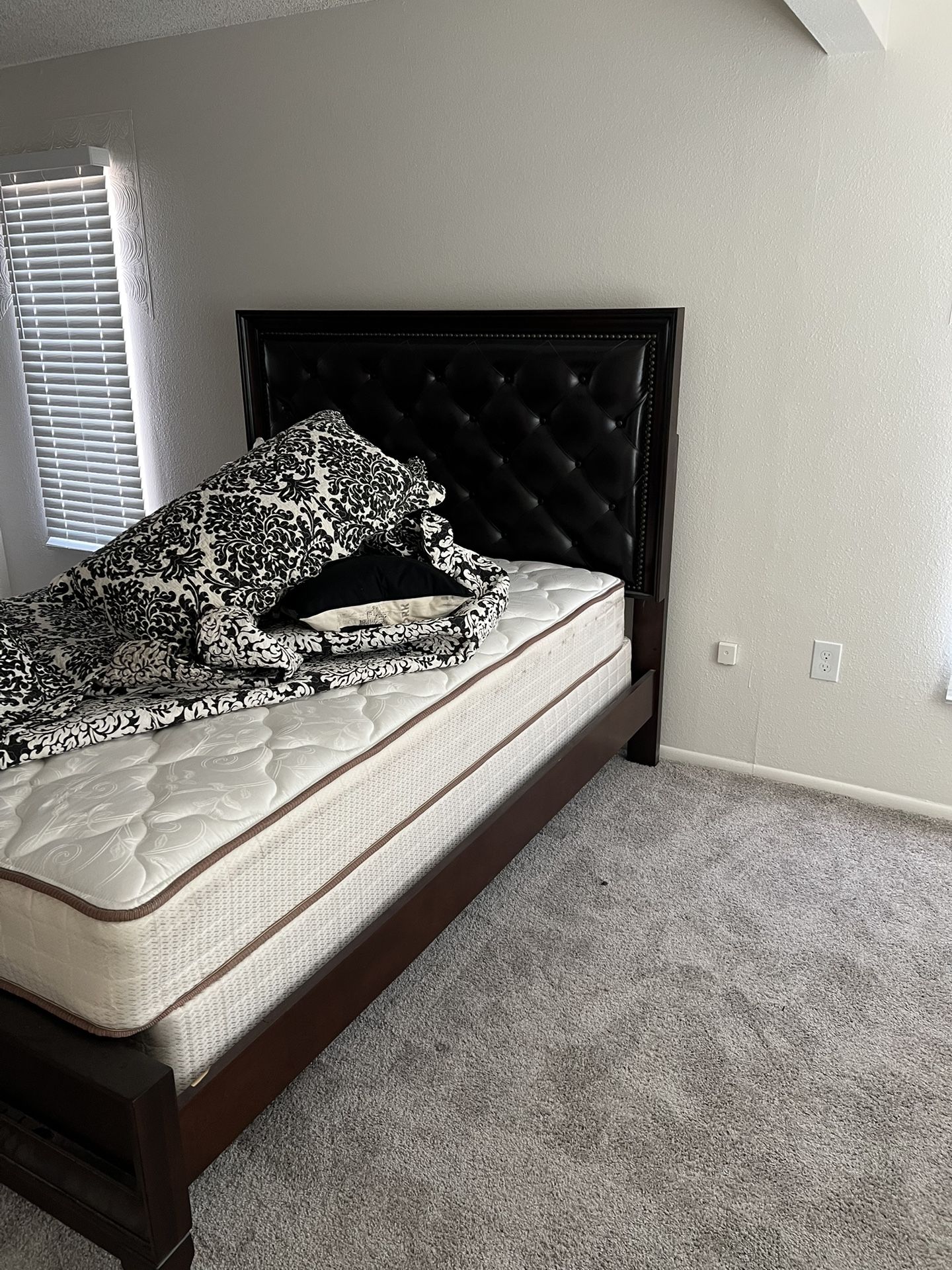 New Queen Bed And Frame