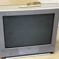 27in Sony Trinitron Cracked Main board