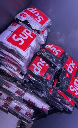 Supreme Socks