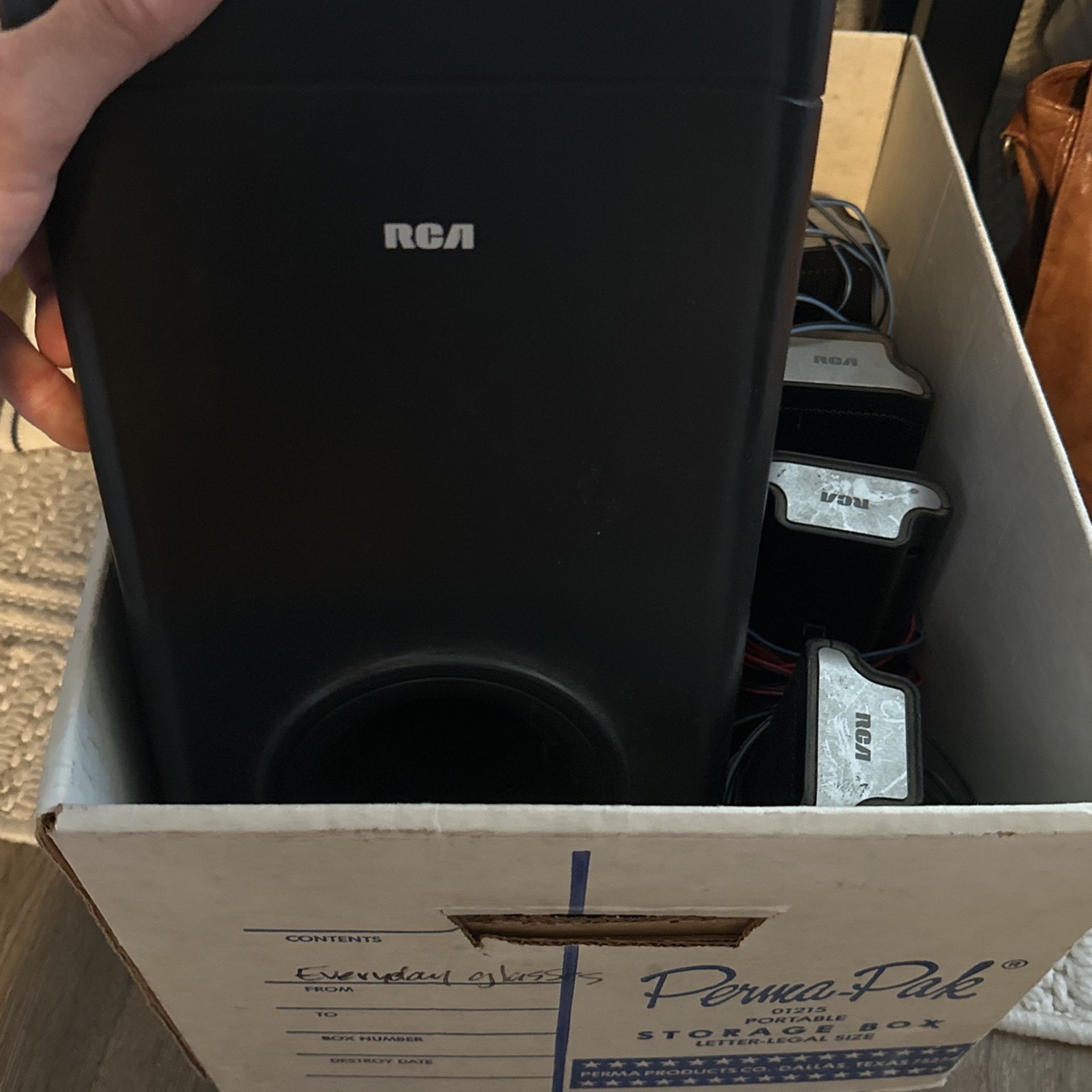 RCA SPEAKERS AND SUBWOOFER - Moving Sale