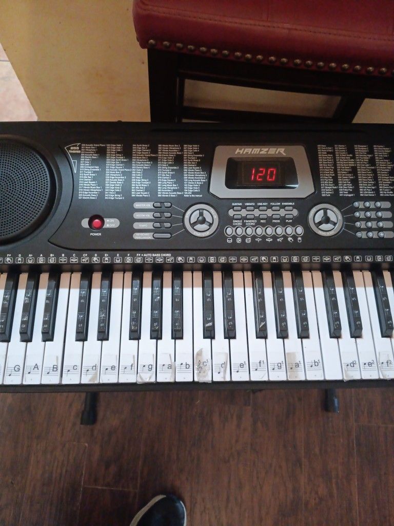 Hammer Keyboard With Stand