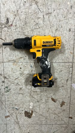 Dewalt 12 V Drill With (Charger Included)