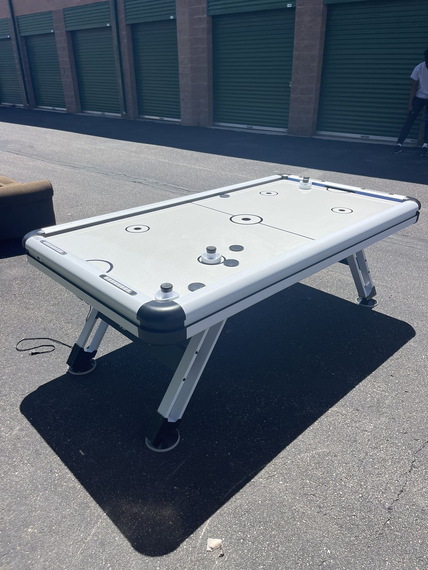 Air Hockey Table ***FREE DELIVERY***