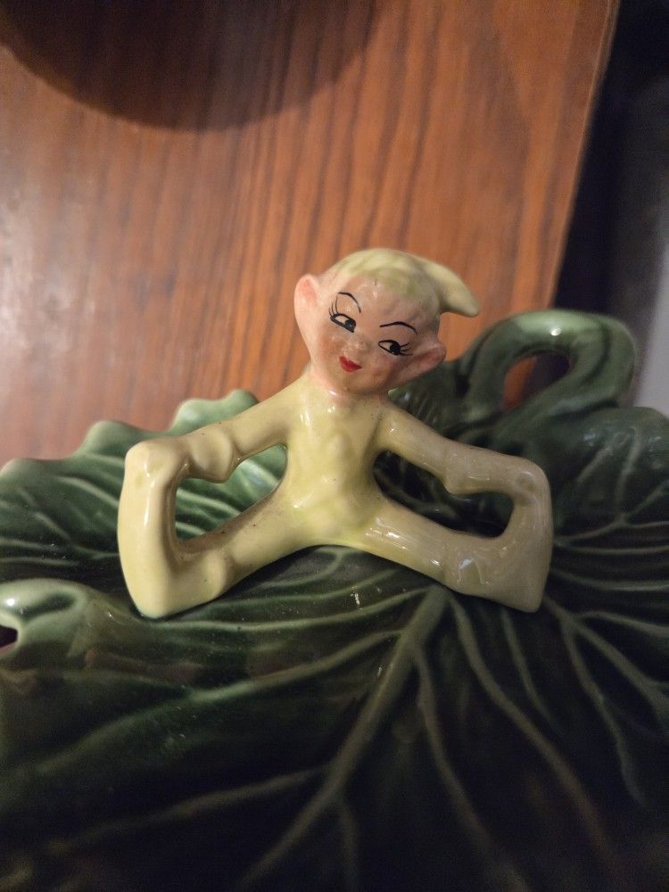 Elf On Leaf Plate
