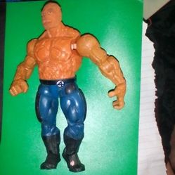 2005 Marvel Talking And Push Button Punching The Thing Figure