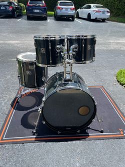 Pearl export series 4pc drum kit
