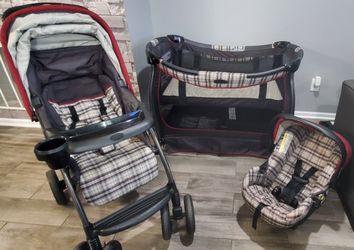 double car seat stroller for twins PEG City Loop Twin Stroller + Primo Viaggio Lounge Travel System Bundl –  Albee Baby main image 1