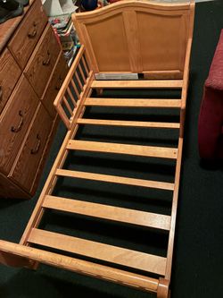 Toddler bed