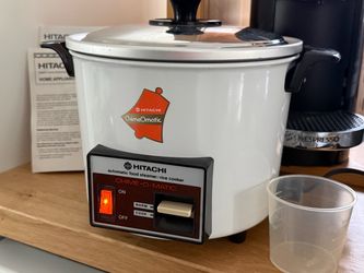 Hitachi Chime-O-Matic Rice Cooker