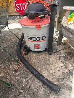 RIDGID Wet/Dry Shop Vacuum with Hose