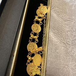 Real 22k Gold Coin Bracelet 