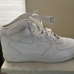 AF1