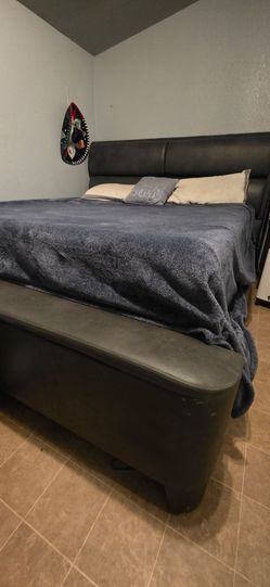 King bed frame