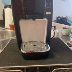 Kuerig With K-Cup Storage Tray 