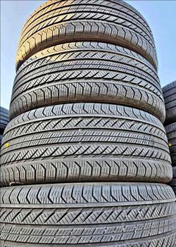 235 50 19 Continental tires Con 80% de Vida Las 4🏈🏈🏈