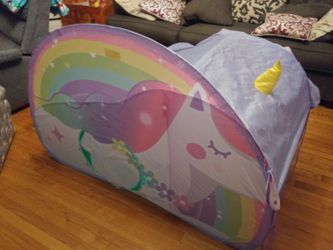 Unicorn Lovers!! Great For Indoors / Outdoors, Playdates!