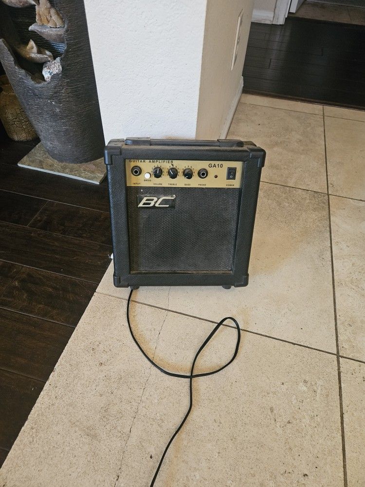 Mini Guitar AMP