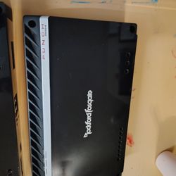 Amplifier Punch 500.4. 