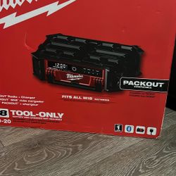 M18 Packout Radio + Charger