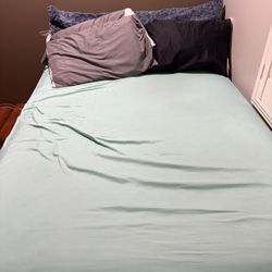 Full Size Mattress 