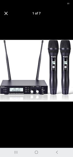 Wireless Microphone System 2 Channels, Metal Dual Professional UHF Cordless Dynamic Handheld Mic for Home Karaoke Singing Church Wedding DJ, 164ft
Q