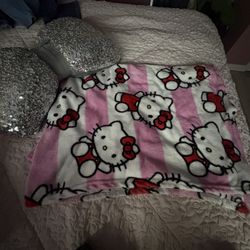 Hello Kitty Blanket 