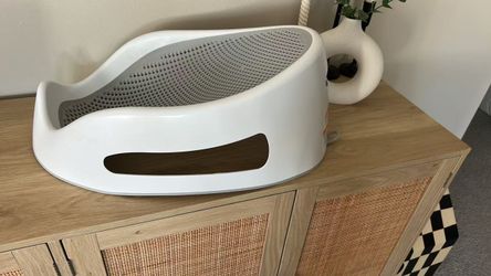 Baby bathtub