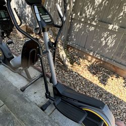 Golds Gym. Elliptical Machine!