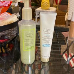 Mary Kay Satin Hands Set 