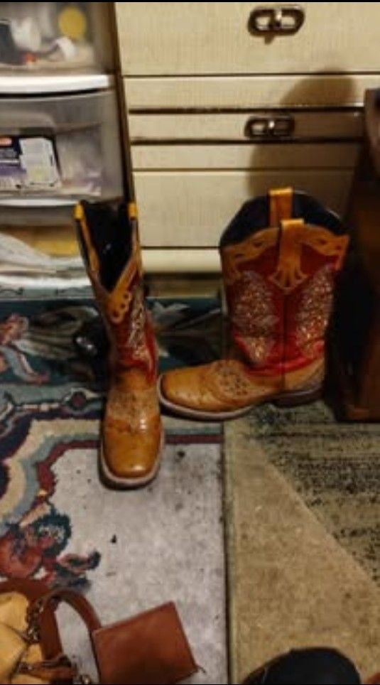 Male Ostrich Boots