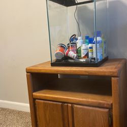 Fish/Aquarium supplies & 10 gL Tall Aquarium w/full set up